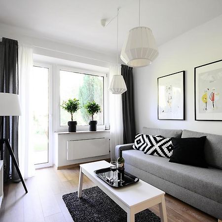 A Place Like Home Apartamenty Wiewiorcza Гданьск Экстерьер фото